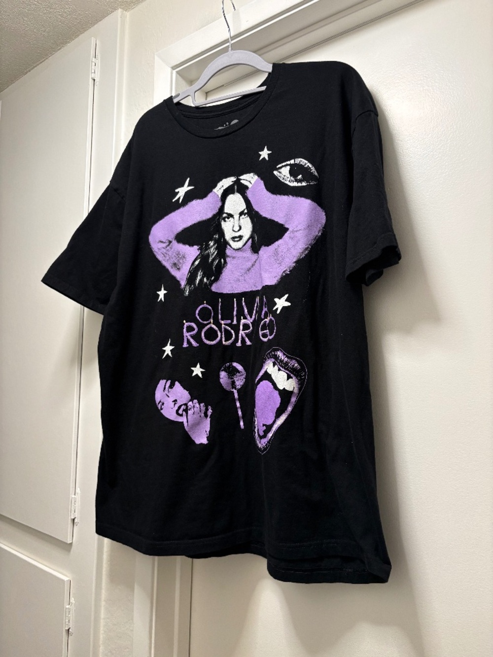 Olivia Rodrigo shirt - 100% cotton - size 2XL